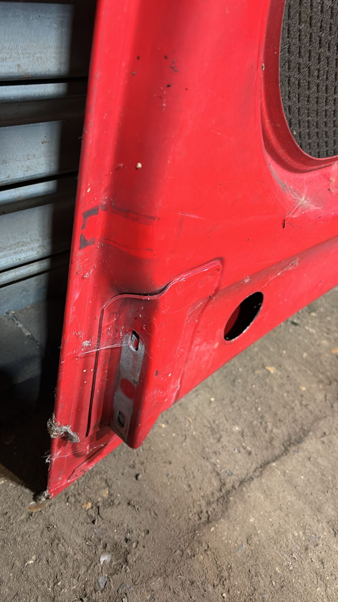 Porsche 928 bonnet 82-92 92851100504 late type with big nozzle, used