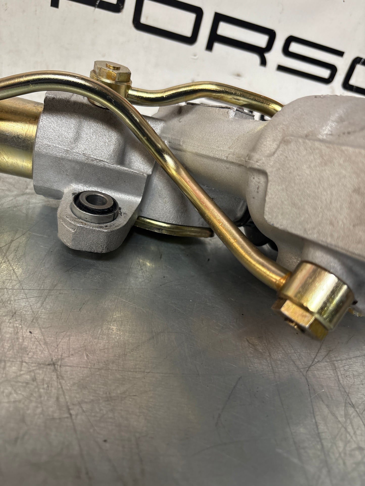 Porsche 928 928S right hand drive, RHD steering rack, refurbished  -86