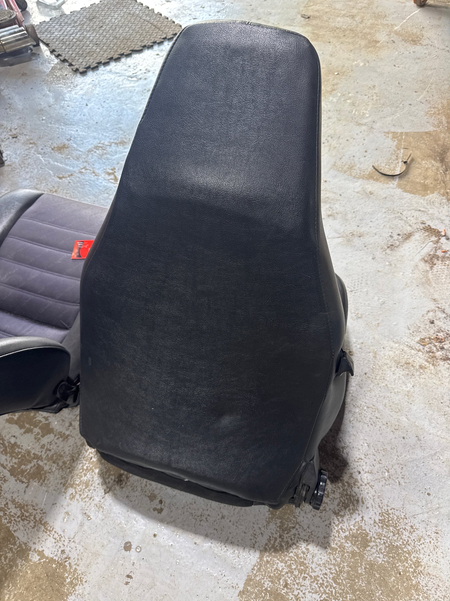 Porsche 924 / Early 944 Porsche Script seats, Pair. Used.