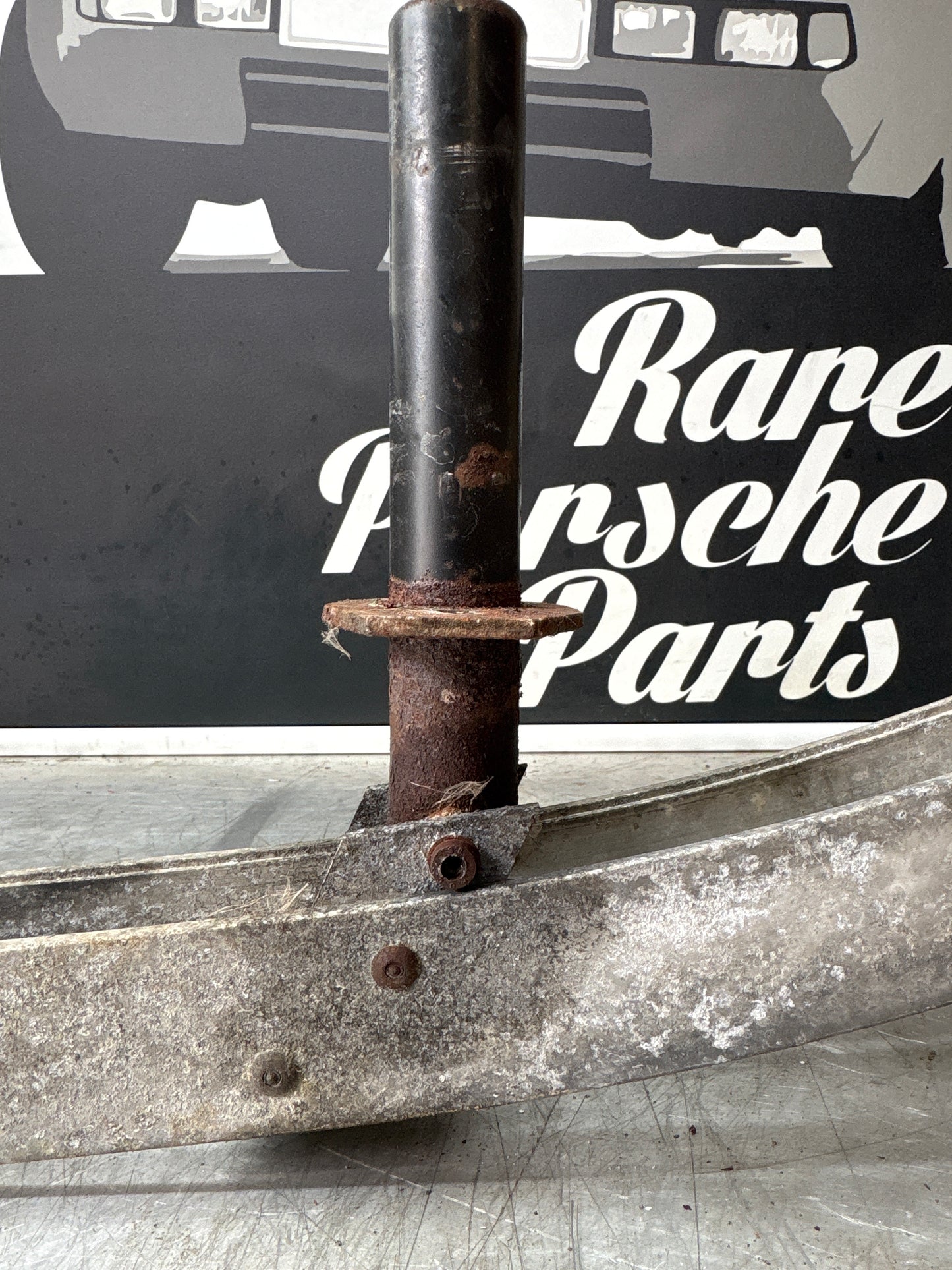 Porsche 944 S2 / turbo front bumper reinforcement panel support 9515050101 used, bolts are seized