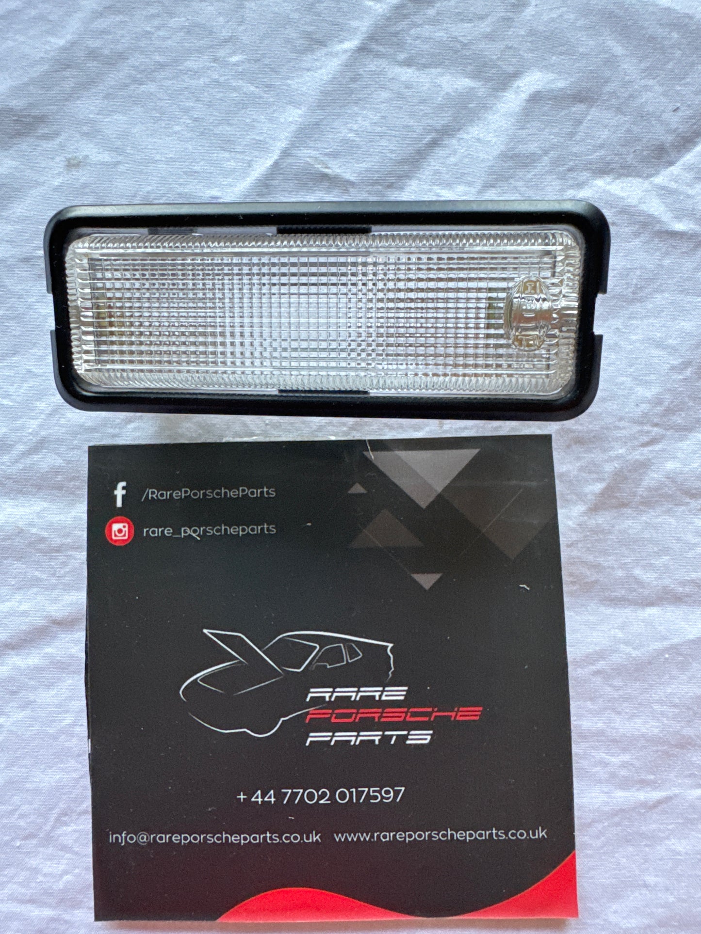 Porsche 911 / 993 / 928 Interior lamp 9116321020070A NOS