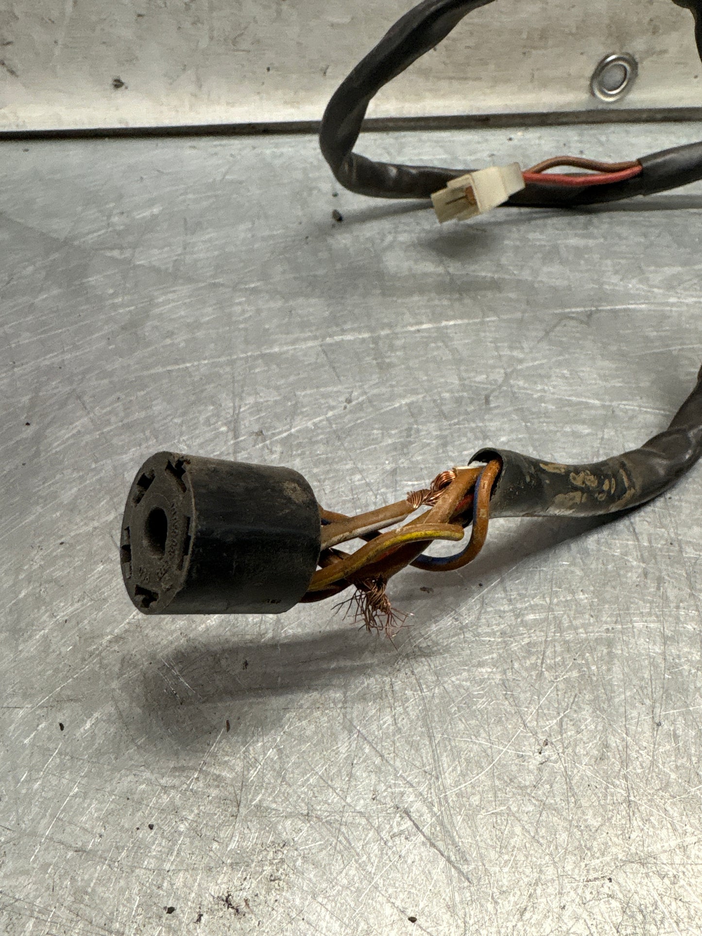 Porsche 924 944 fan motor resistor with wiring loom complete, 477959535 / 477971281 / 477905055 for spares or repair