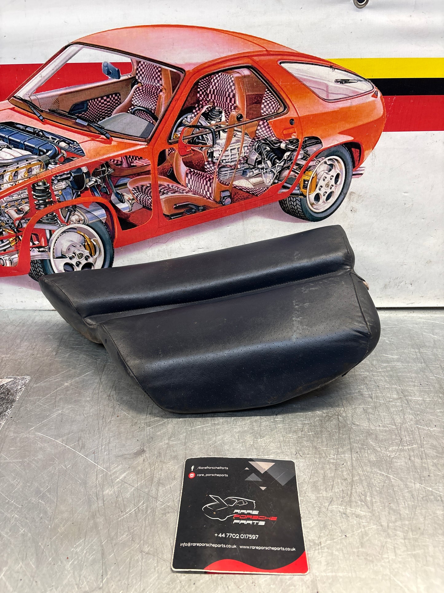 Porsche 928 rear left seat cushion, blue, leather, used 92852205951