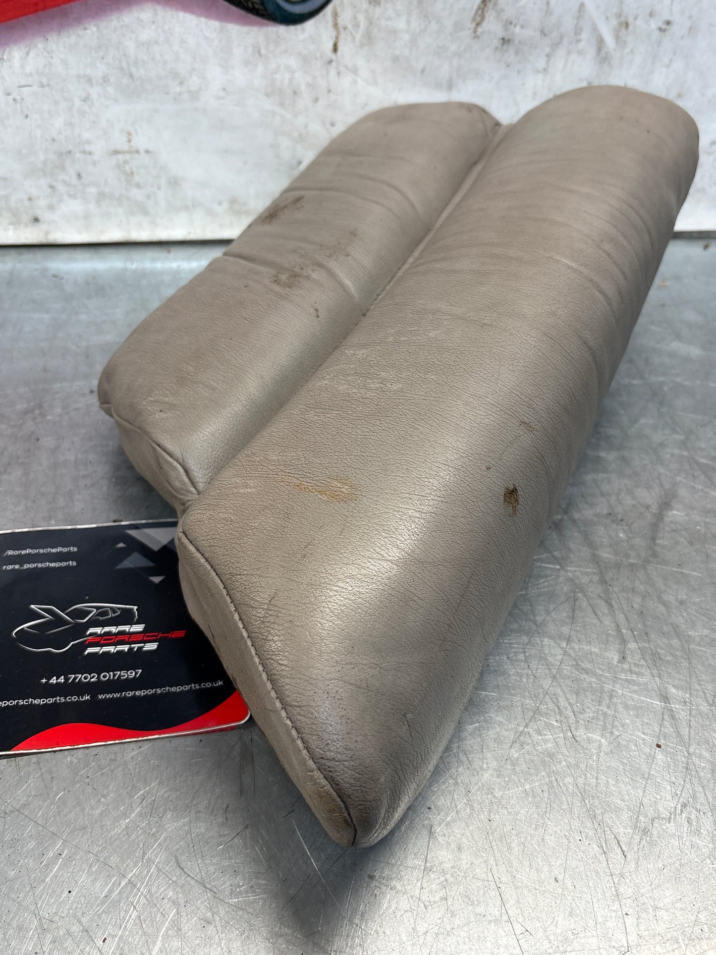 Porsche 928 rear right seat cushion, white, leather, used 92852206051