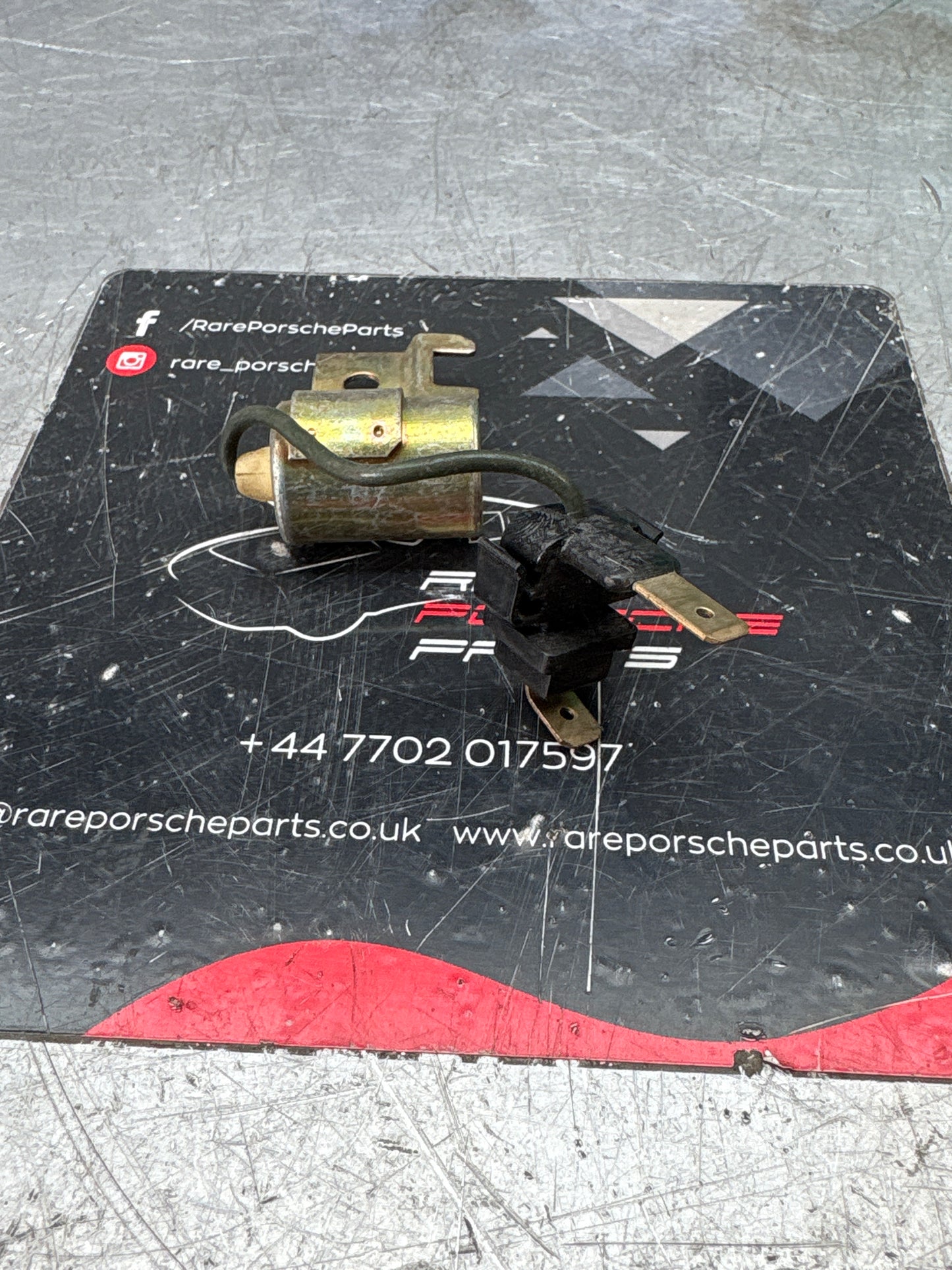 Porsche 924 -79 Beru ignition distributor condenser, used 060905295