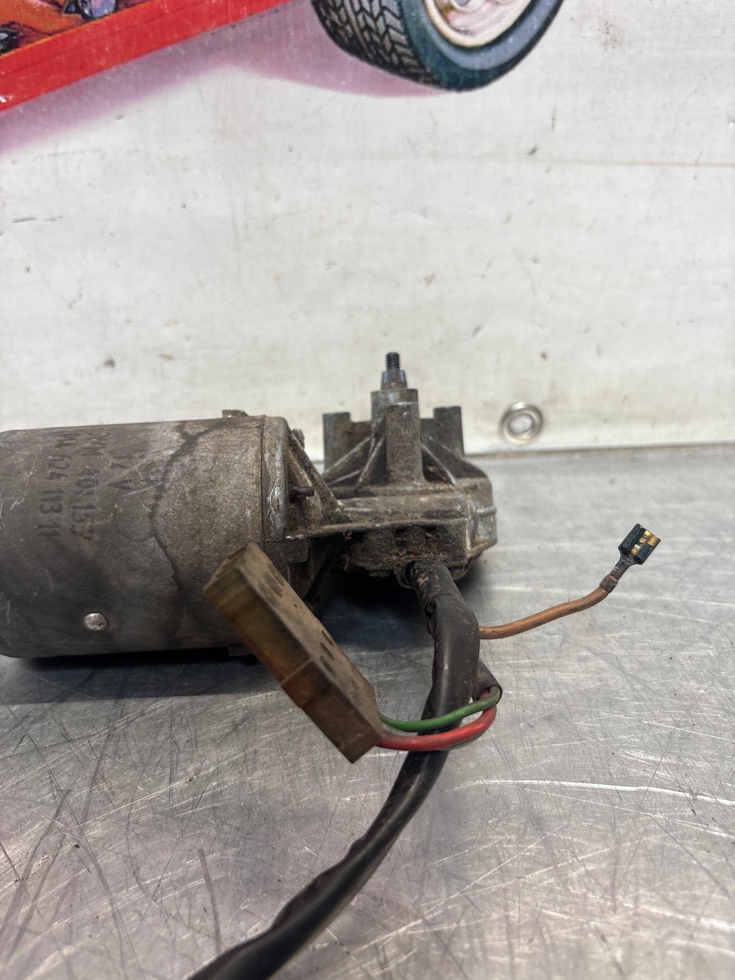 Porsche 914 right headlight motor, used, 91462411311