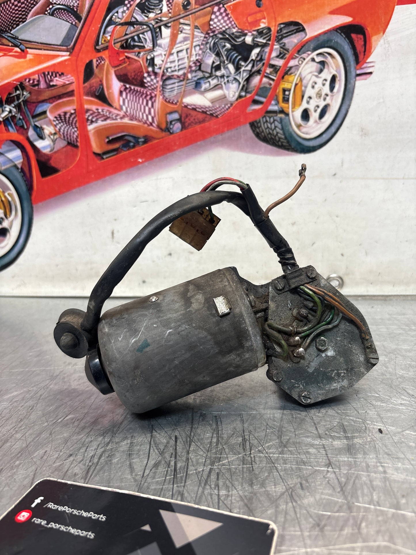 Porsche 914 right headlight motor, used, 91462411311