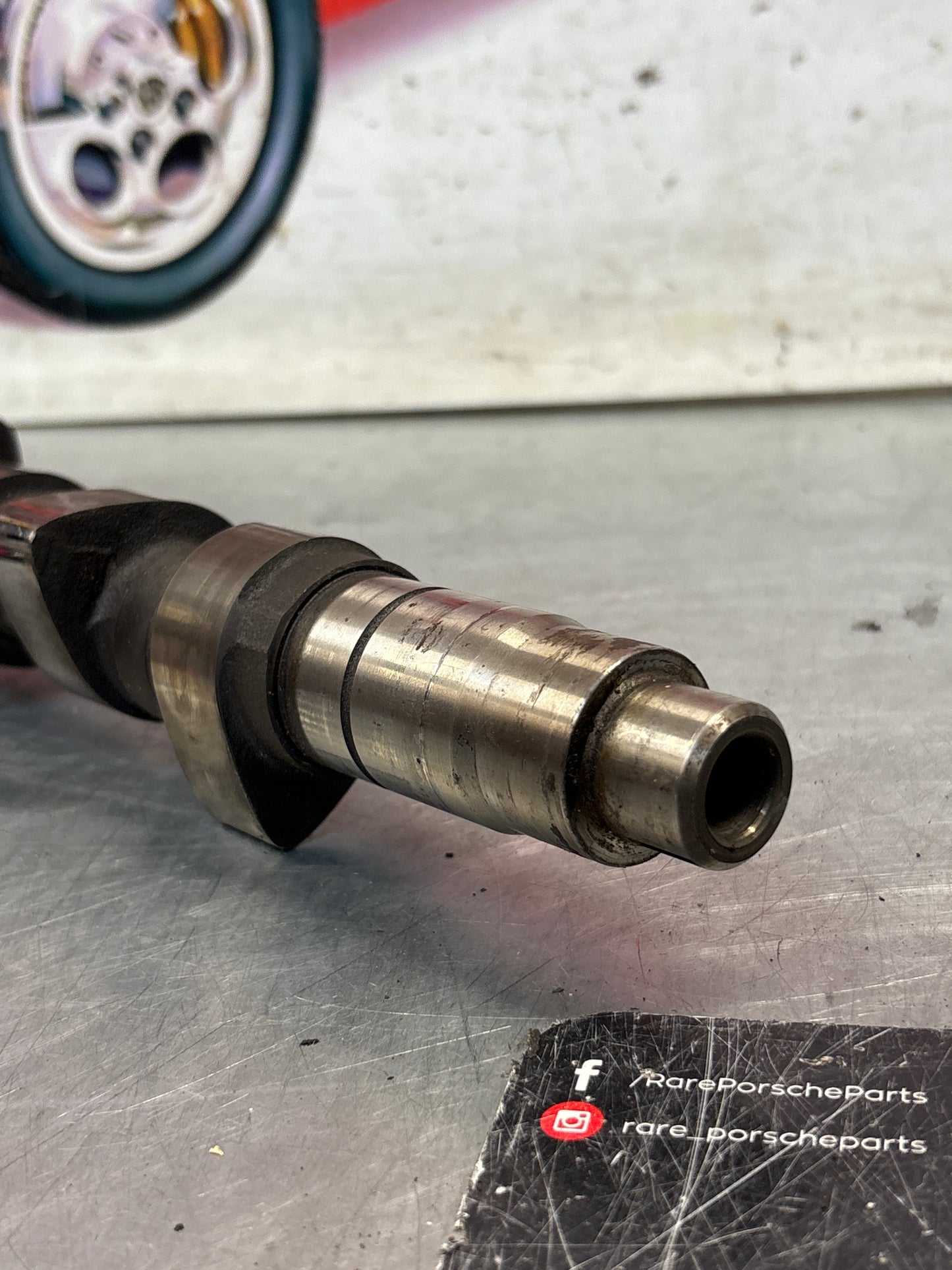 Porsche 924 / 924 Turbo chamshaft 046109021 used