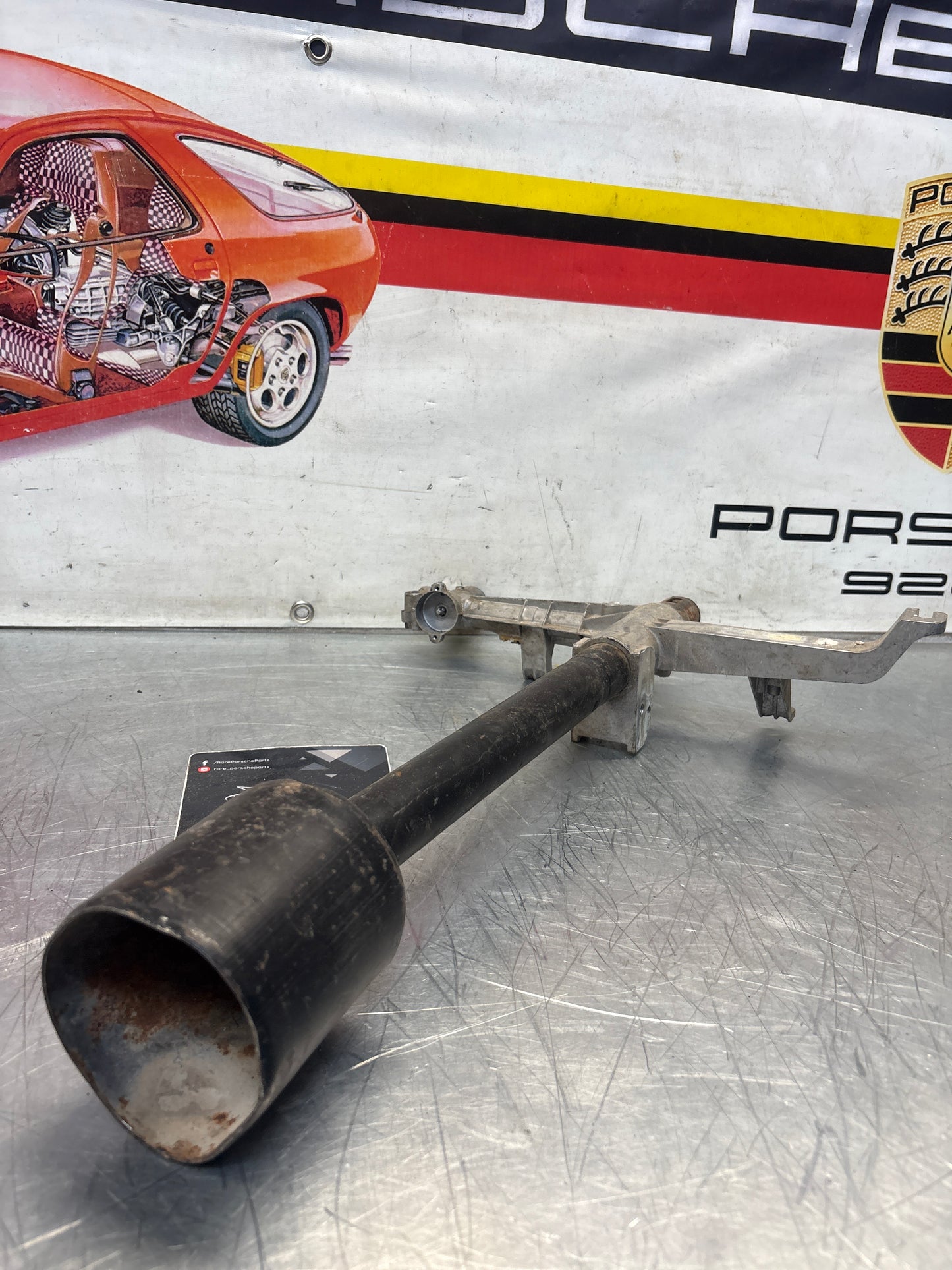 Porsche 928 steering coloumn assembly, used 92834707300 / 01