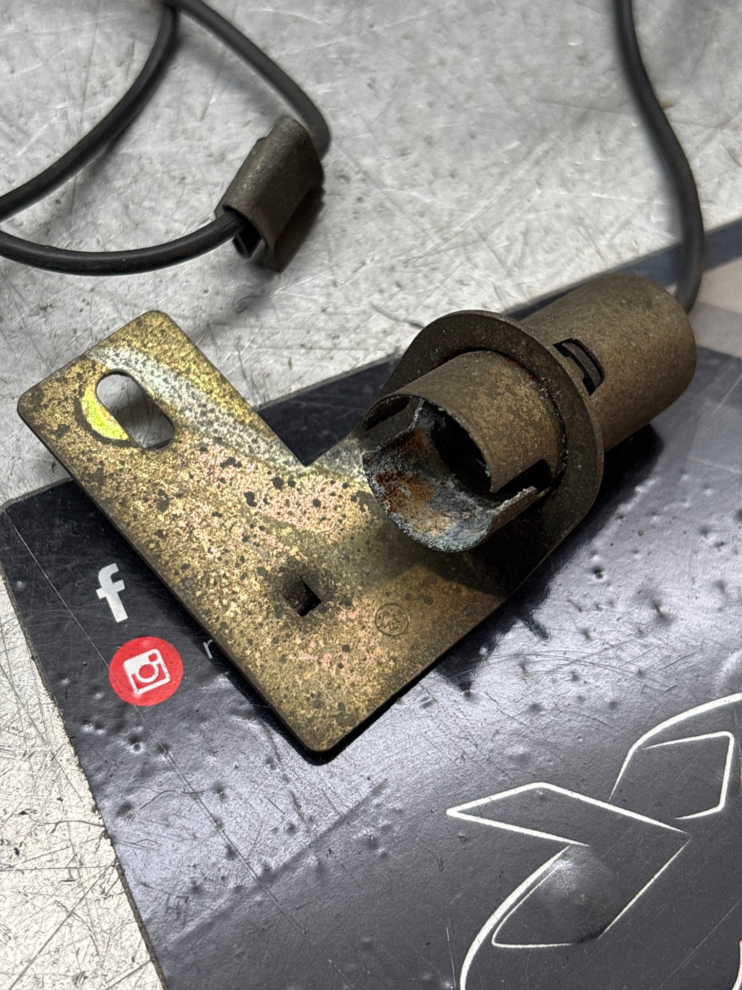 Porsche 924 944 engine compartment light, early type, long cable, 477947601A used