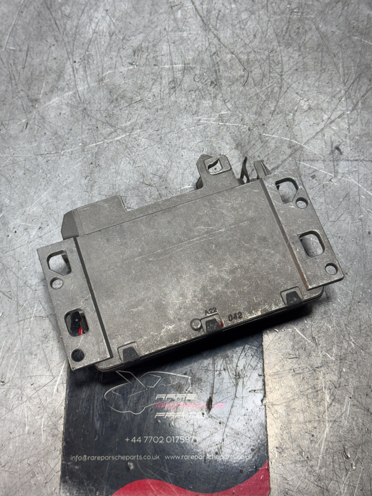 Porsche 928 S4 Tyre Pressure Monitor ECU 92861815001
