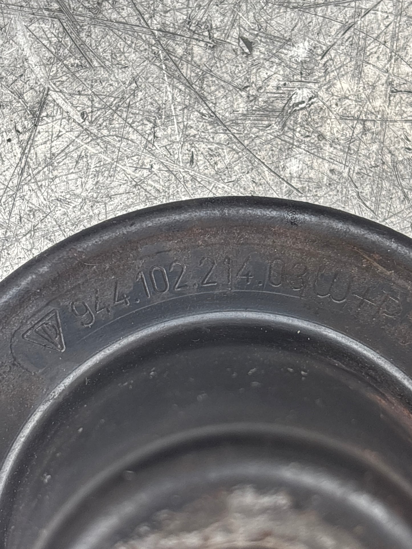 Porsche 944 pulley for power steering, 94410221403, used