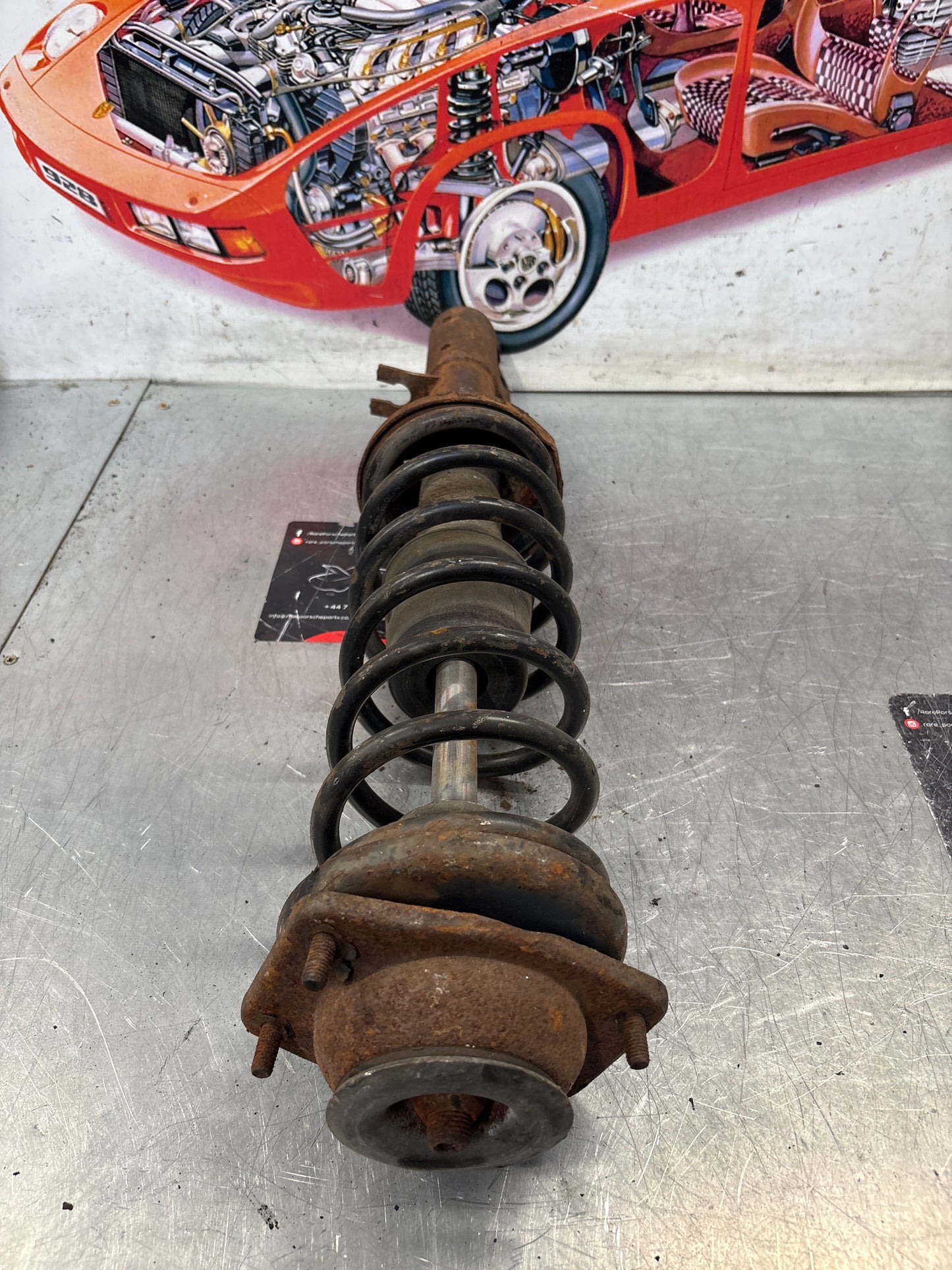 Porsche 924 Front shock absorber, used 477412032F