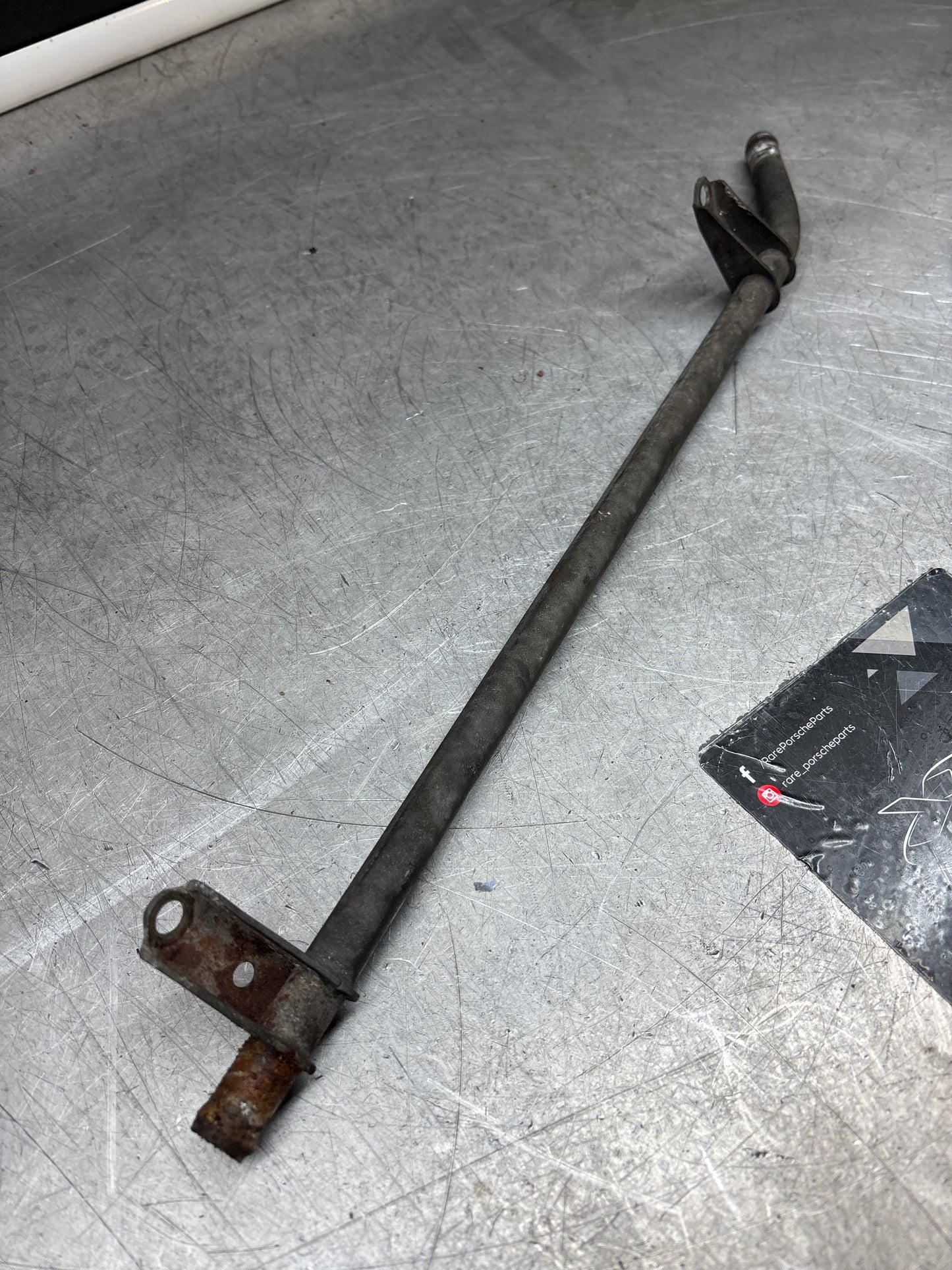 Porsche 944 2.5 924S water pipe on cylinder head 94410624302 used