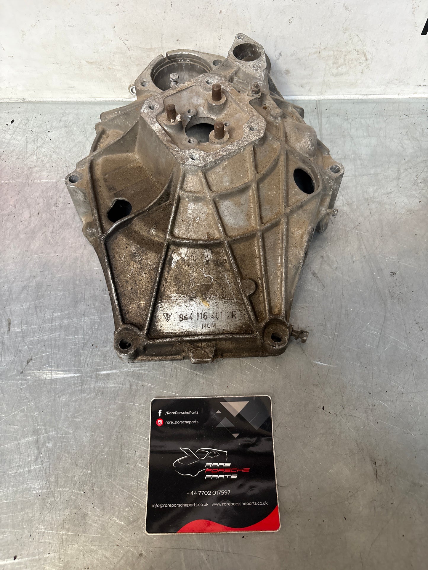 Porsche 944 cover bell housing, 9441164012R, used