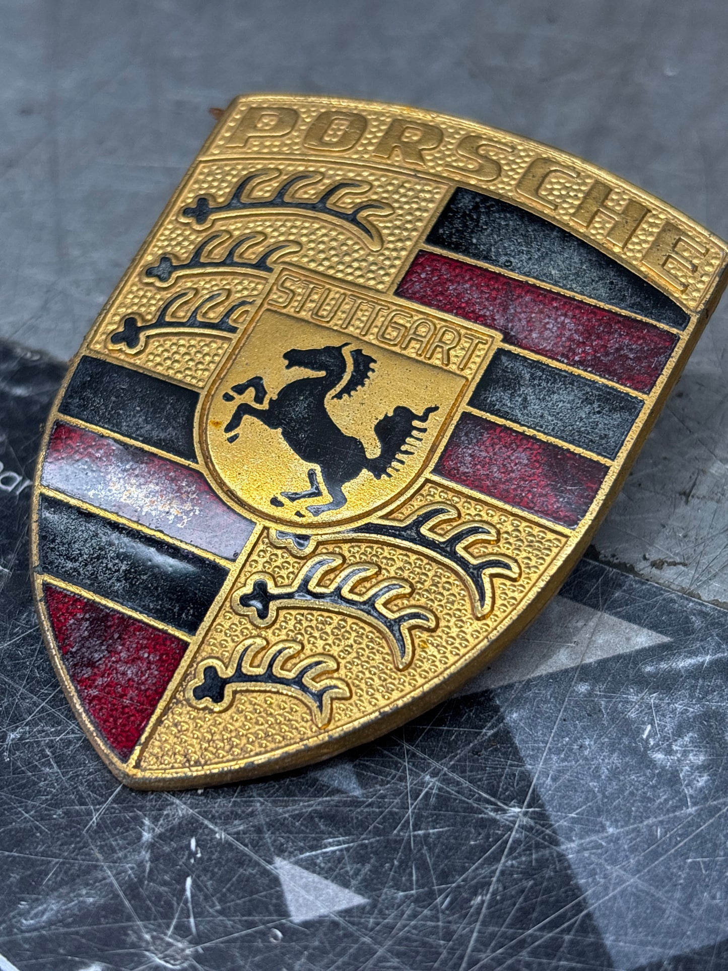 Porsche 944/924/911 front panel badge used
