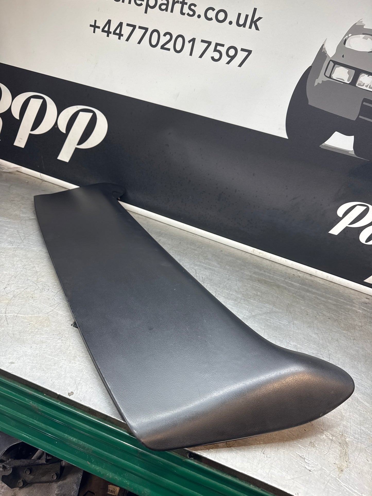 Porsche 928 S4 Rear Spoiler 92851207803, used