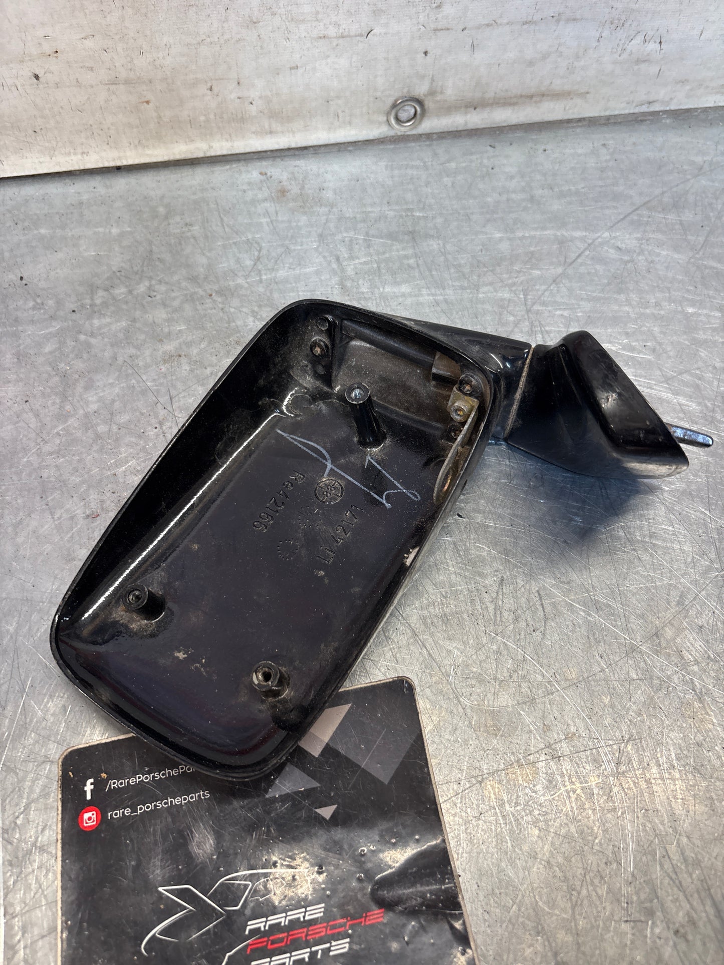 Porsche 928 944 924 left side mirror housing 92873102306