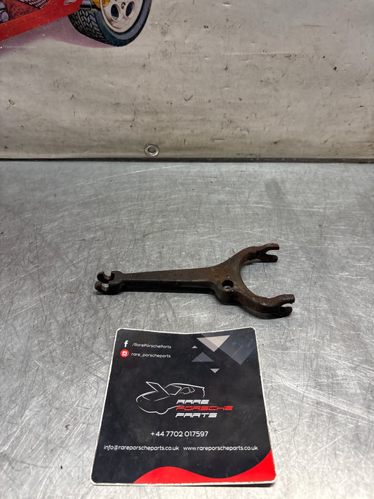 Porsche 911 / 912 / 914 clutch release fork, used 90111671200