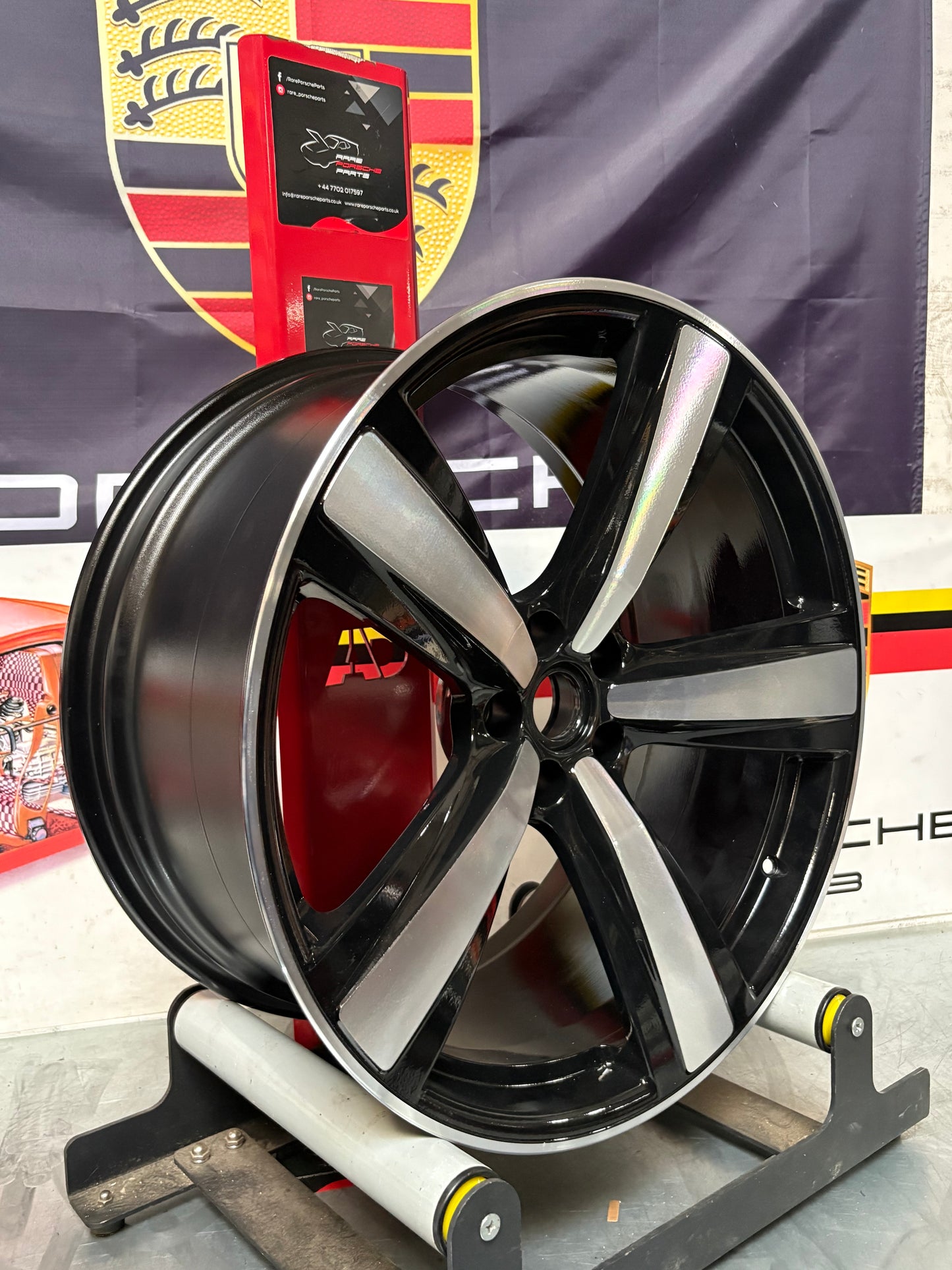 Porsche Macan 10.0Jx21”, ET19 Front rim, refurbished 95B601025GM