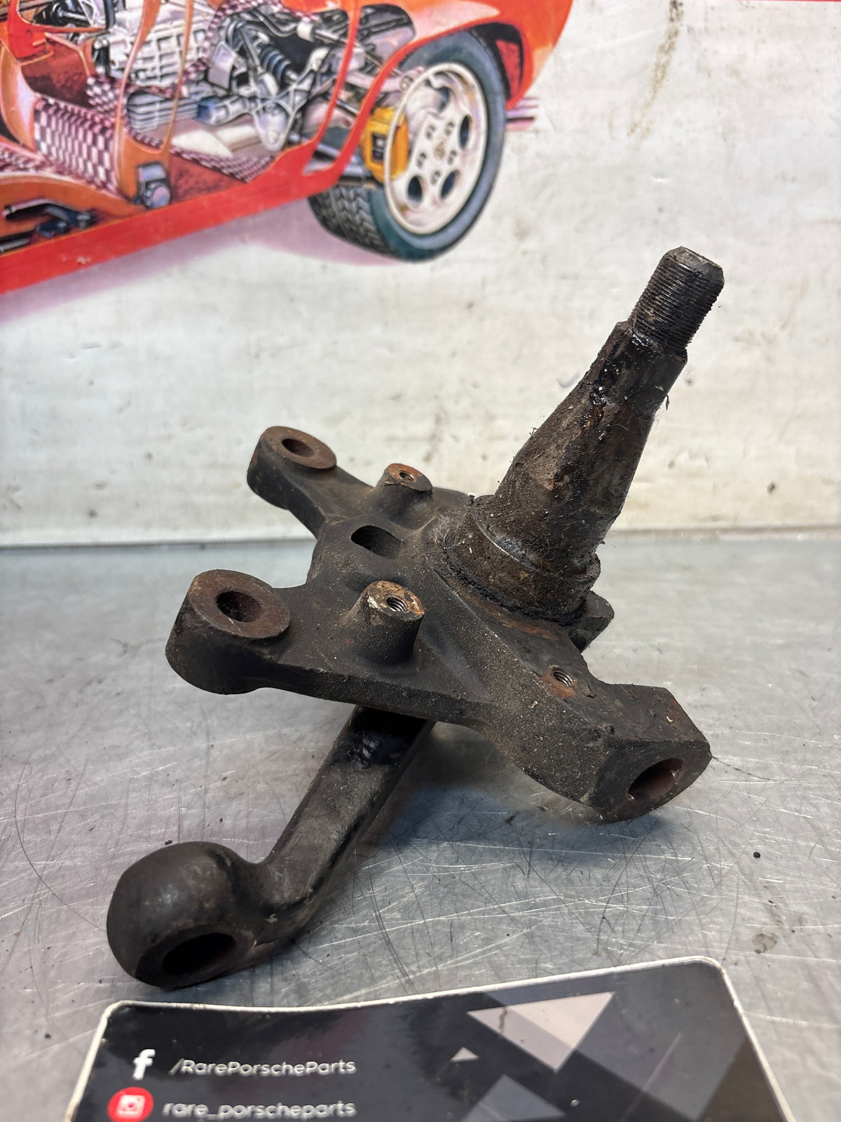Porsche 928 right steering spindle knuckle, used 92834105813
