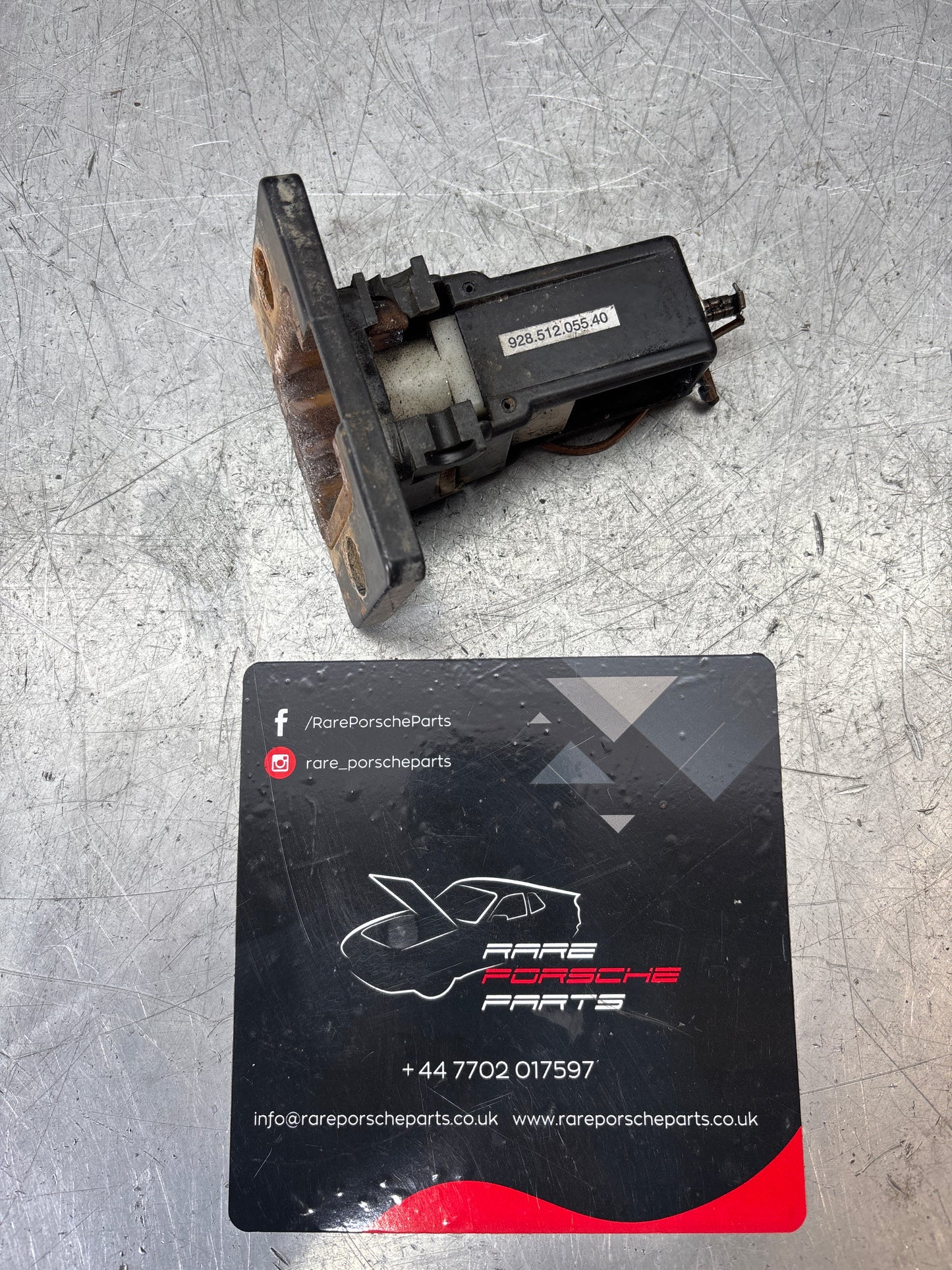 Porsche 928 rear boot lock receiver, 92851205540, used