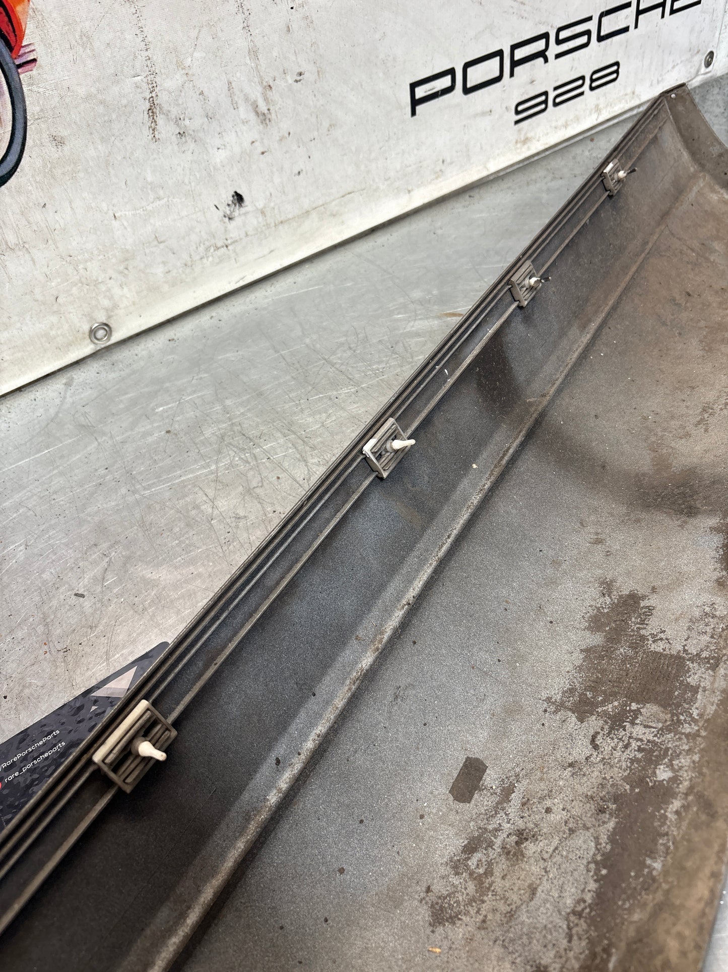 Porsche 911 964 left side sill cover, used 96455919301