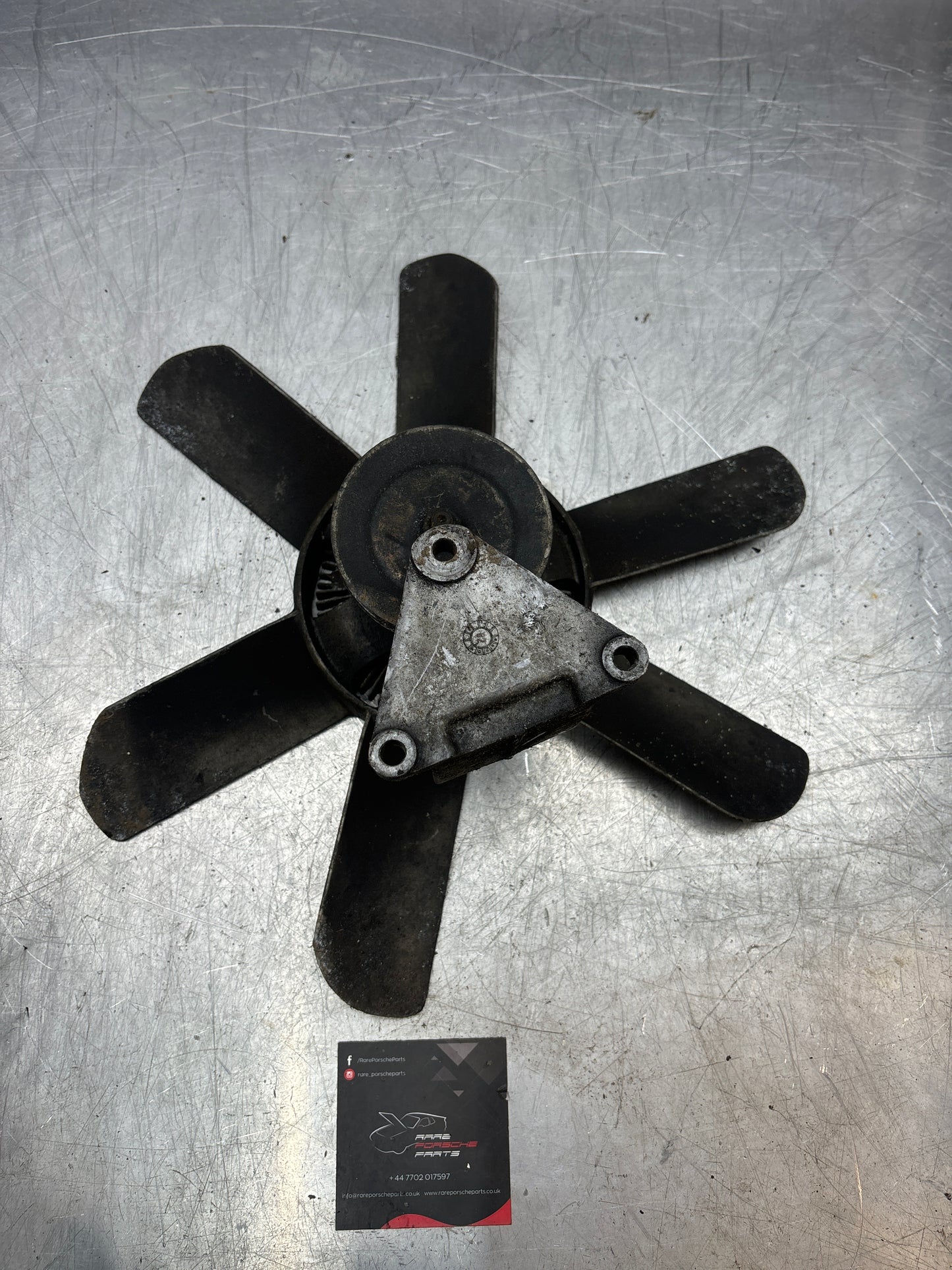 Porsche 928 Engine cooling viscous fan with bracket used 92810613701, 928106110R