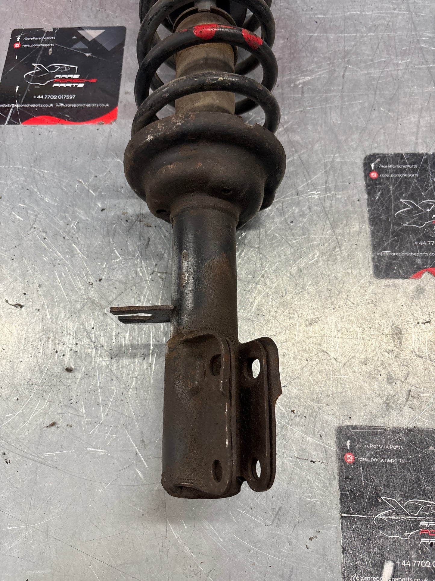 Porsche 924 Front shock absorber, used 477412031E