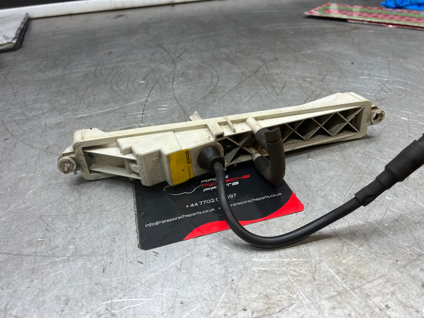 Porsche 944 S2 Turbo front indicator body housing unit. 95163141100 used