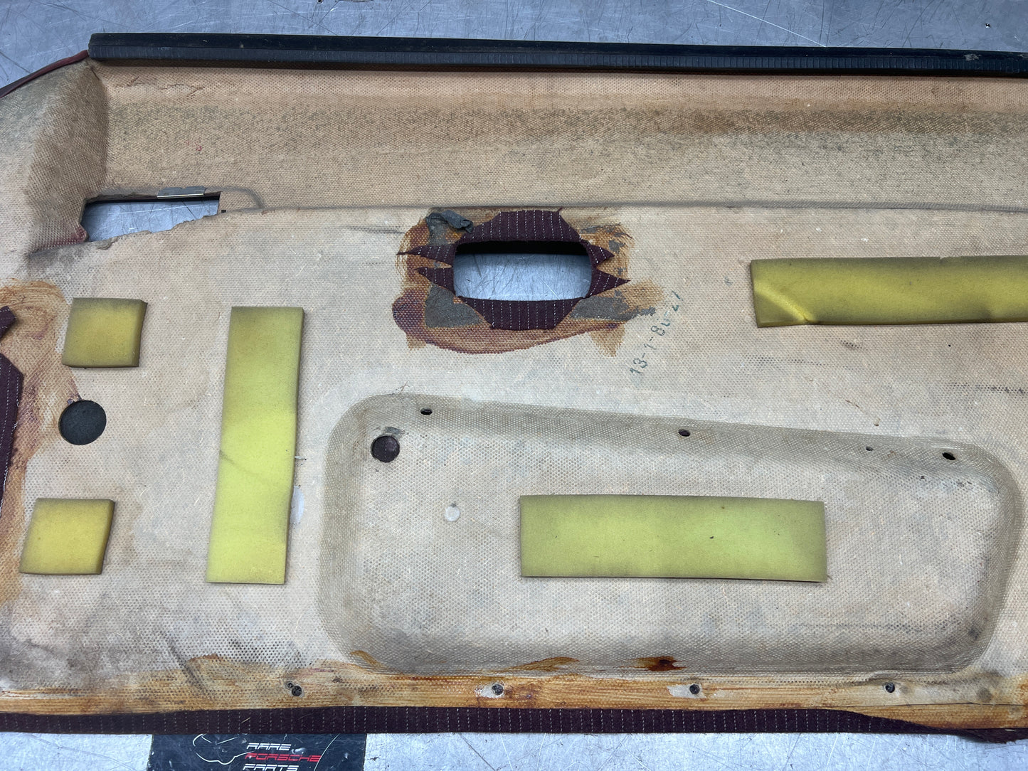 Porsche 944 left burgundy pinstripe door card for late cars from 85.5 944555017