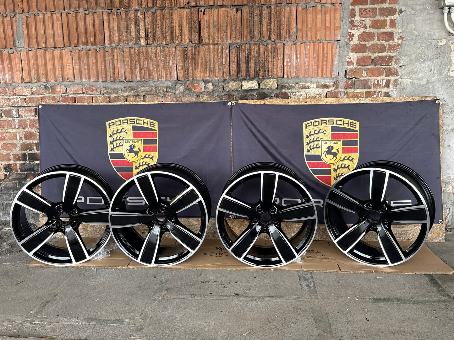 Porsche cayenne 9YA S/GTS/Turbo sport classic wheel set, refurbished 9Y0601025T / 9Y0601025AP