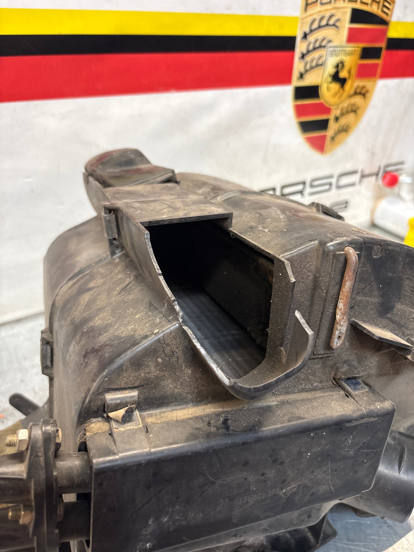 Porsche 924 80-85 944 82-85.5 heater blower fan assembly, complete 321819096 / 823819096A / 823819095A / 321819095 used