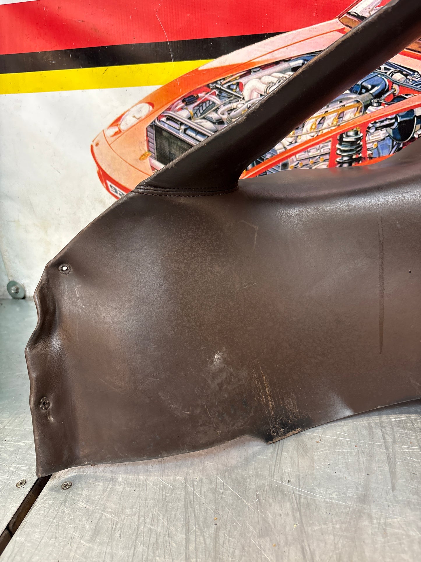 Porsche 928 early left side lower side trim panel, without loudspeaker, brown used 92855502102