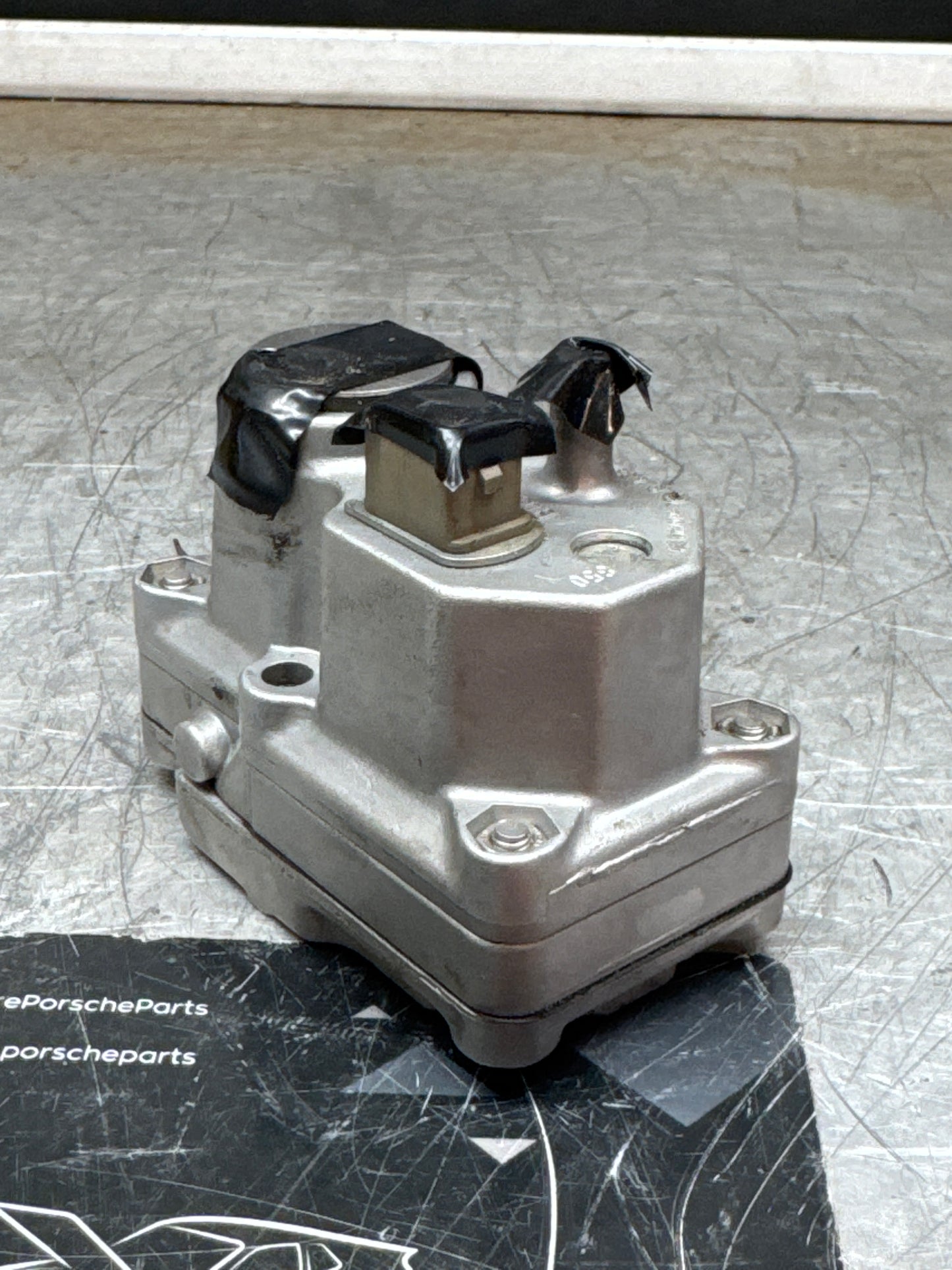 Refurbished Porsche 924 Turbo Warm up regulator (WUR) 0438140062