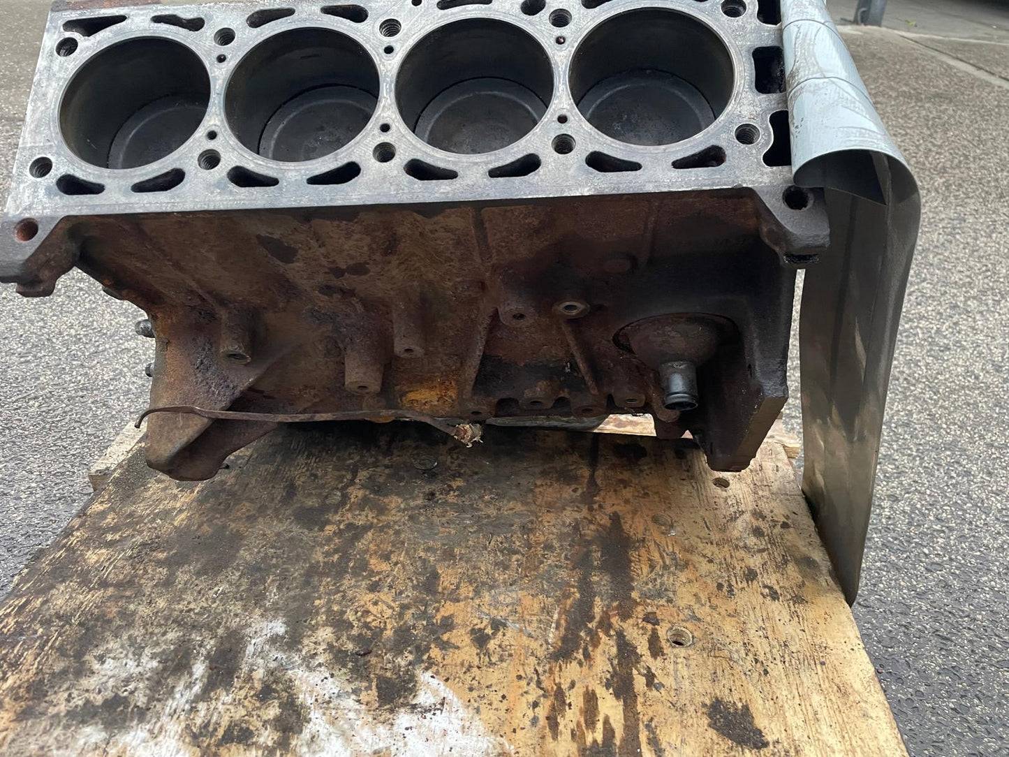 Porsche 924 Turbo S1 31/01 short block, used