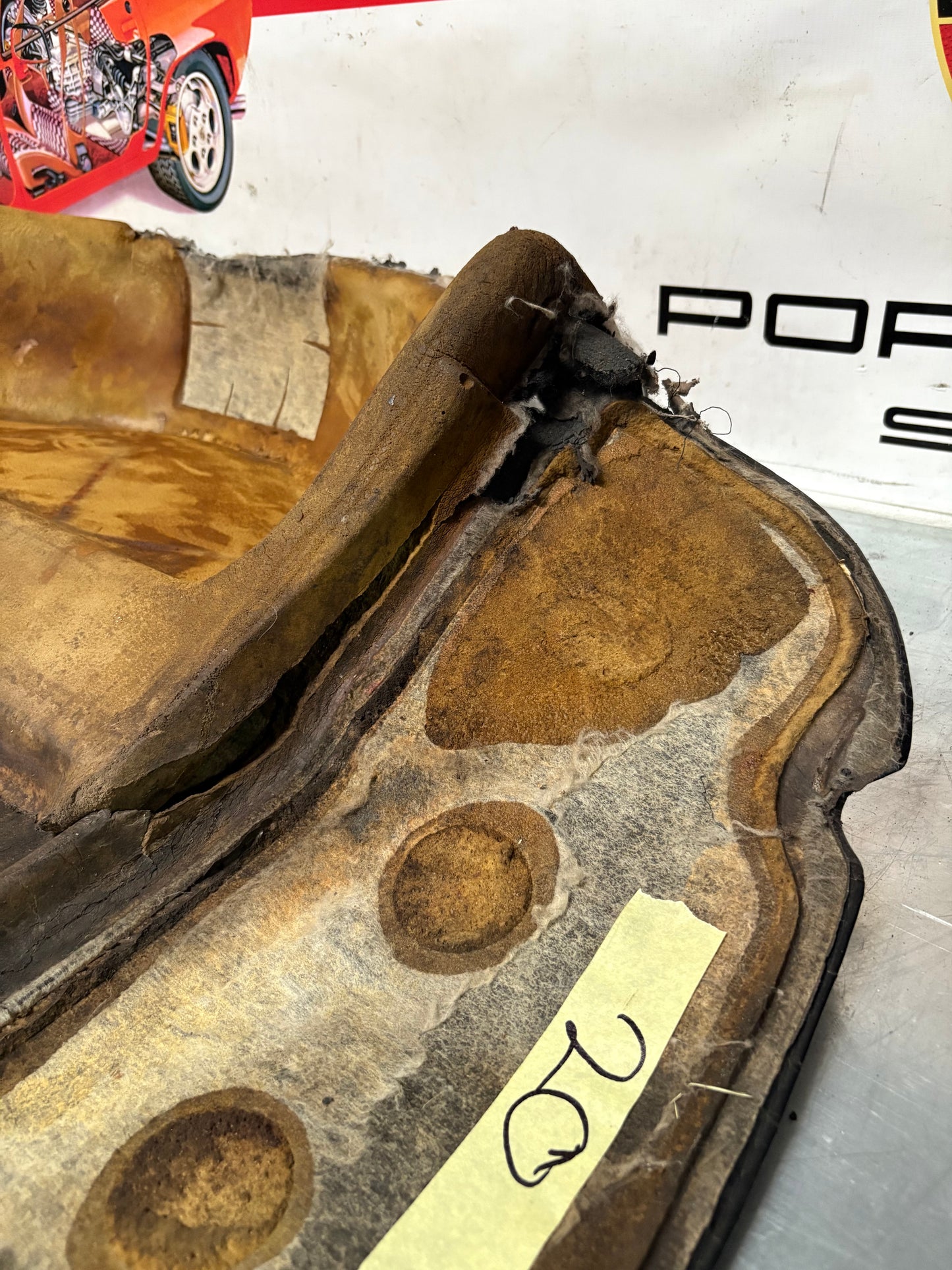 Porsche 944 from 85.5 black boot carpet 94555506303 used
