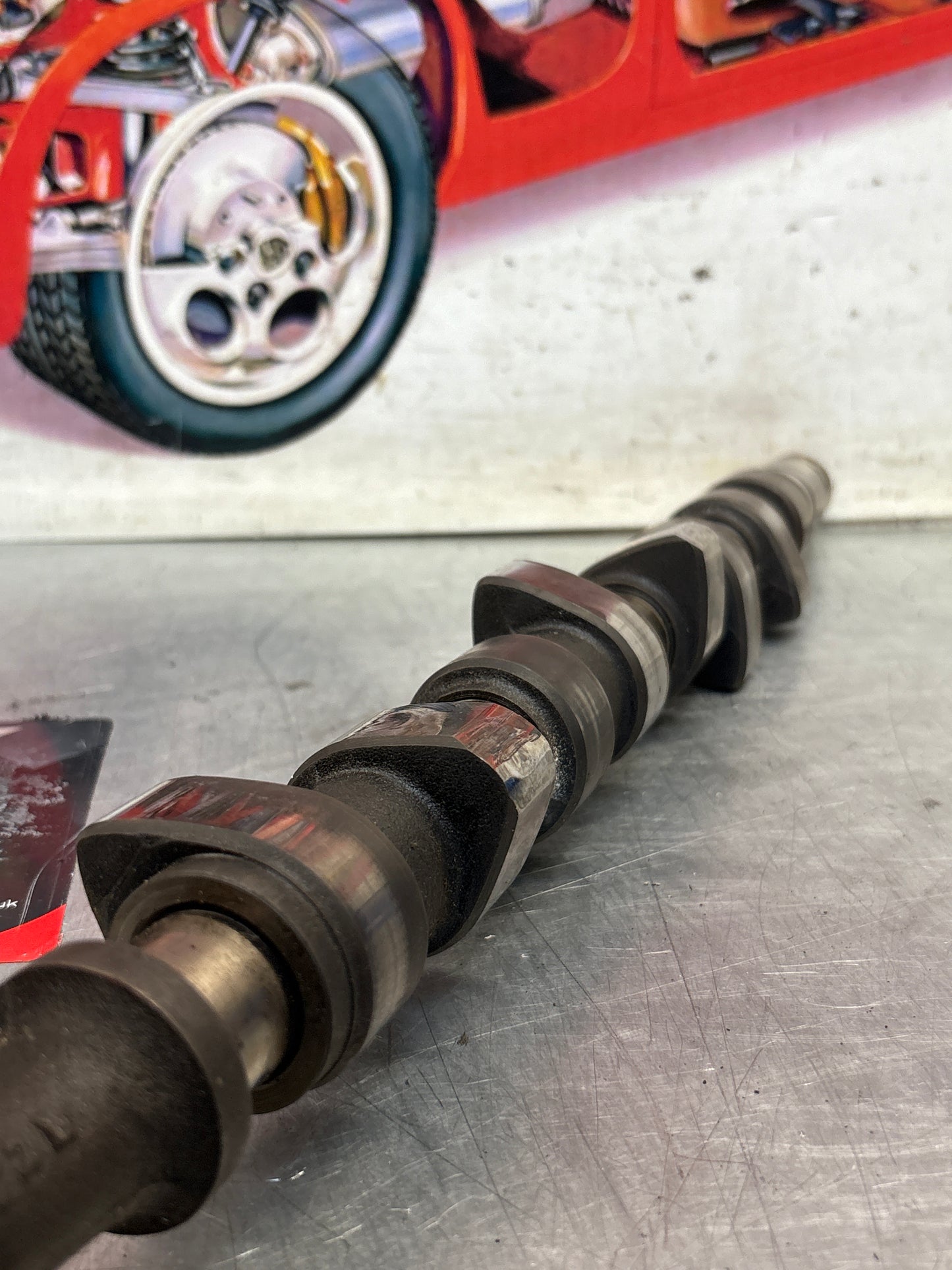 Porsche 924 / 924 Turbo chamshaft 046109021 used