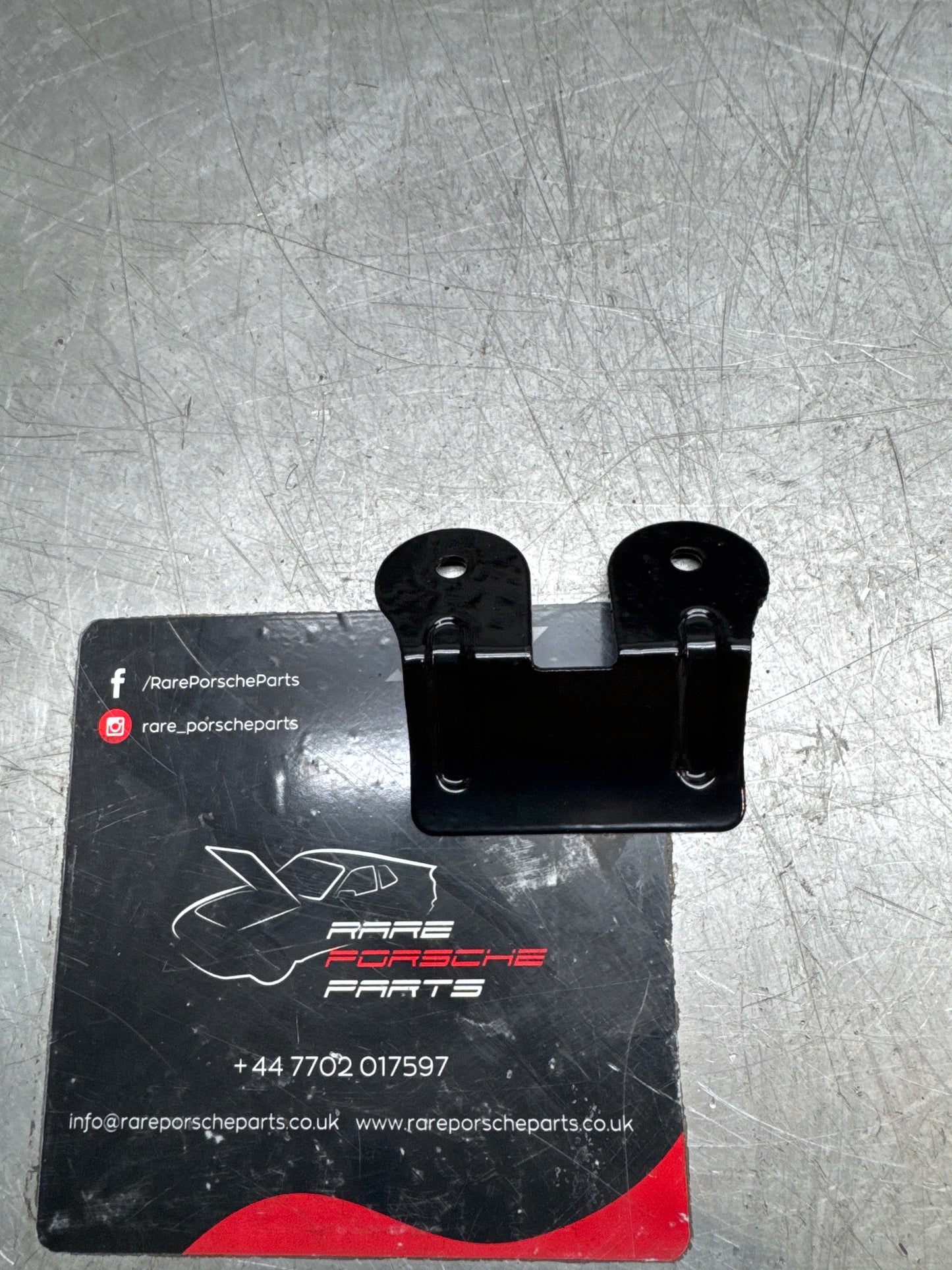 Porsche 944Turbo /S2 fuel pump support 95135647101 refurbished