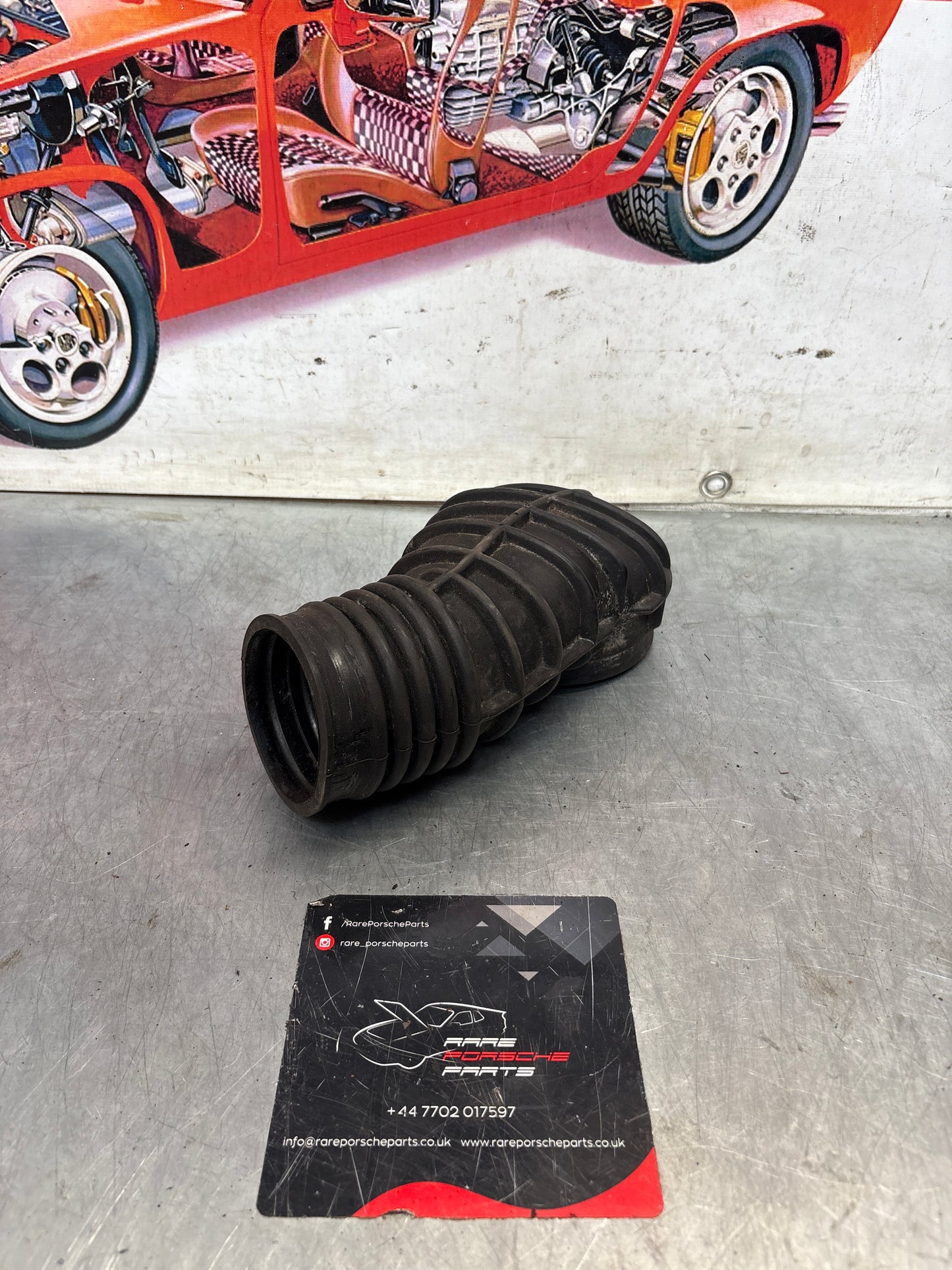 Porsche 924 fuel metering head to air intake 047133367, used