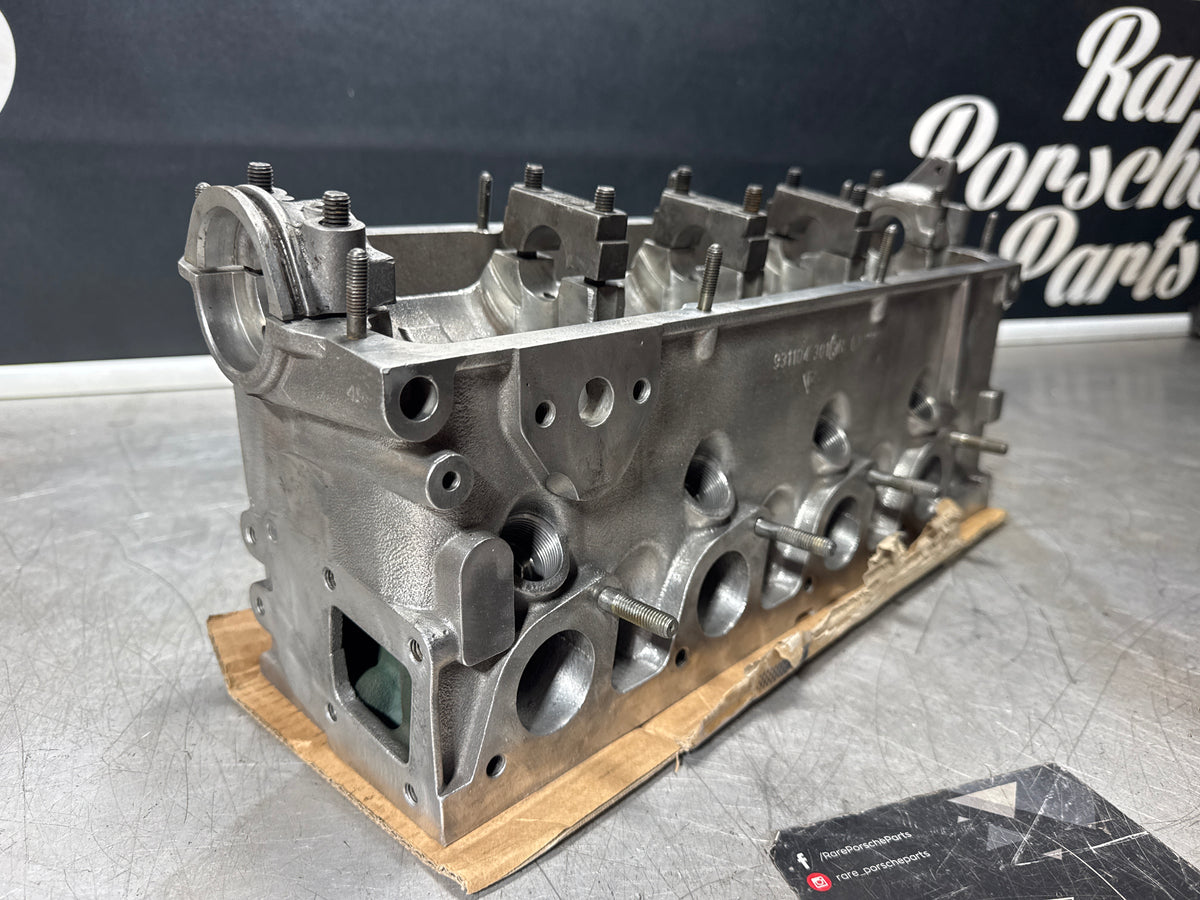 Porsche 924 Turbo reconditioned cylinder head without camshaft 9311043013R