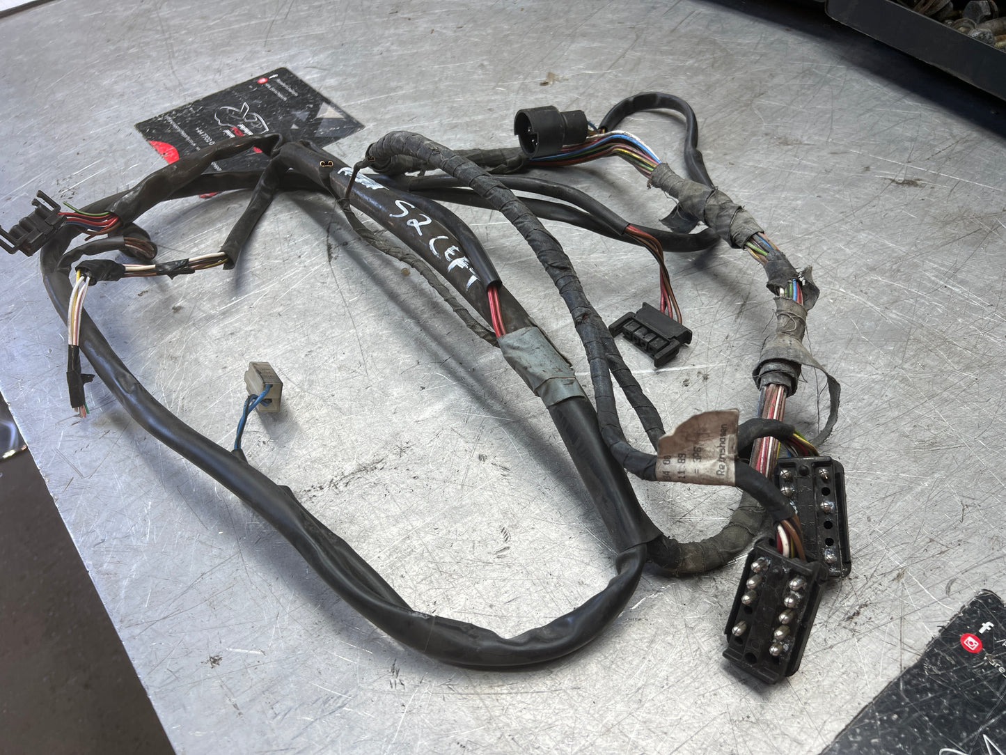 Porsche 944 86-92 passenger door loom electric window (mirror section is cut) used