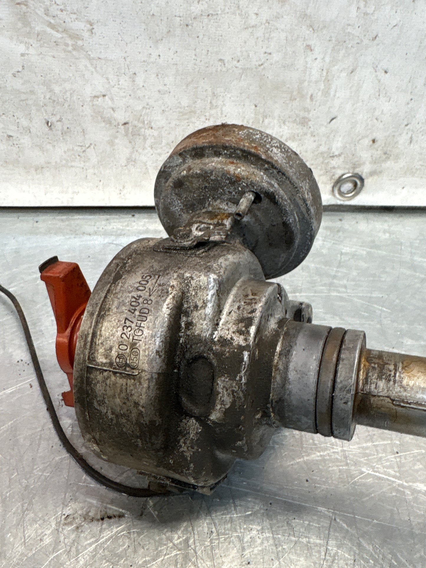Porsche 928 79-81 Distributor, used, 0237404005