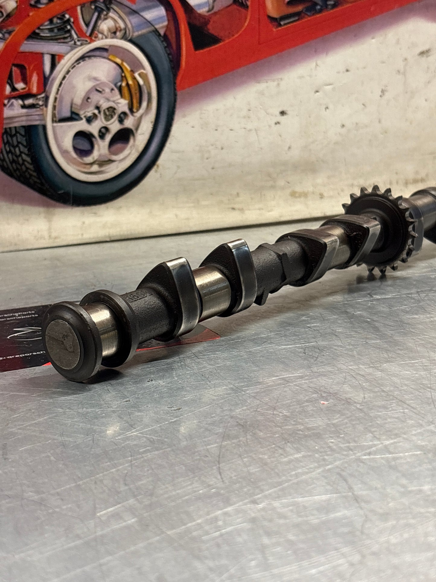 Porsche 928 S3 M28.45/46 engine Camshaft, intake side, cylinder 5-8, used 9281052923R / 92810529208