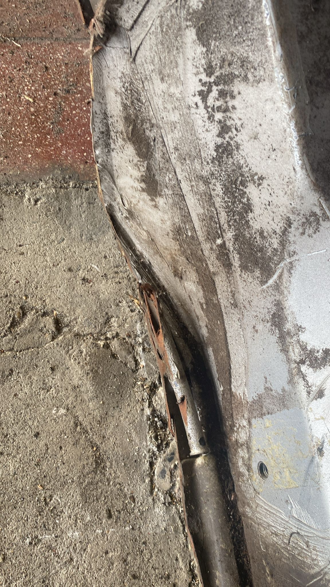 Porsche 944 left sill section with A pillar 94450361102