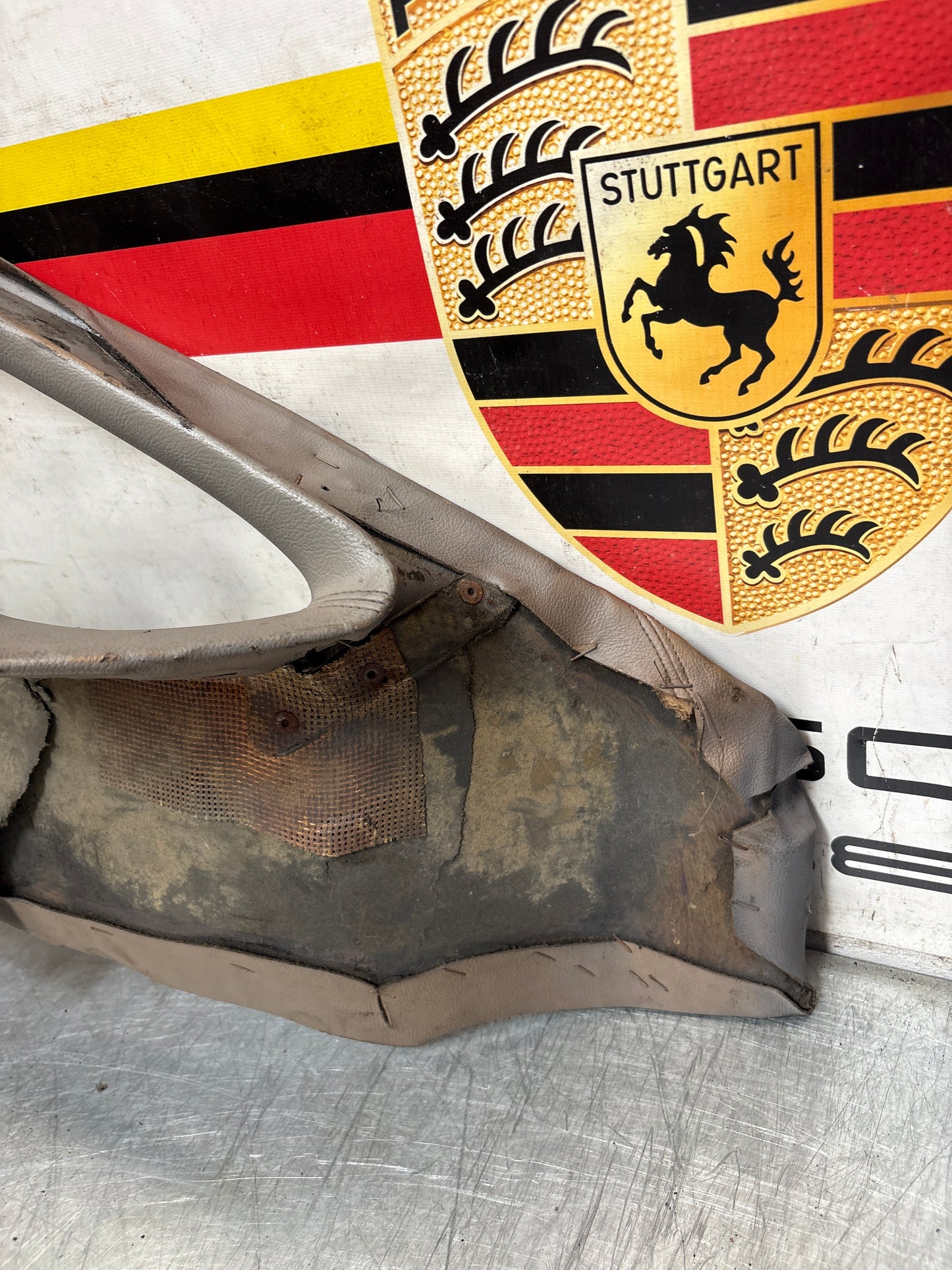 Porsche 928 left side lower side trim panel, grey used 92855502157