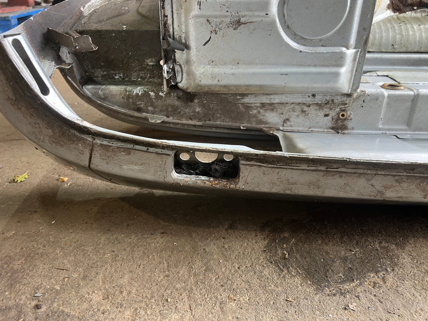 Porsche 924  rear panel cut used