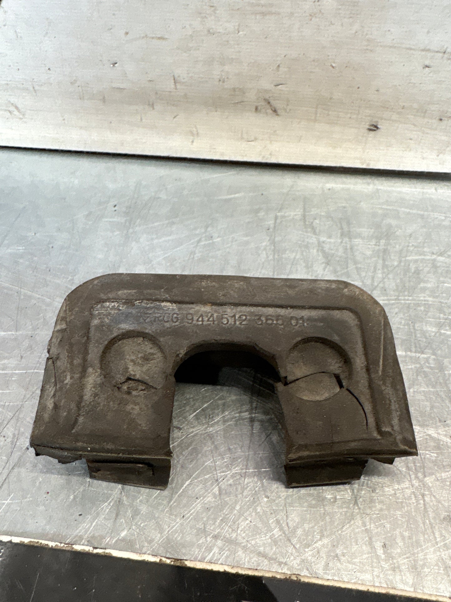 Porsche 944, S2/ 924S right tailgate latch pin gasket rubber, used 94451236601