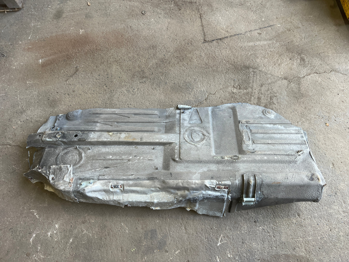 Porsche 944 S2 floor pan right side 94450150100 spares or repair