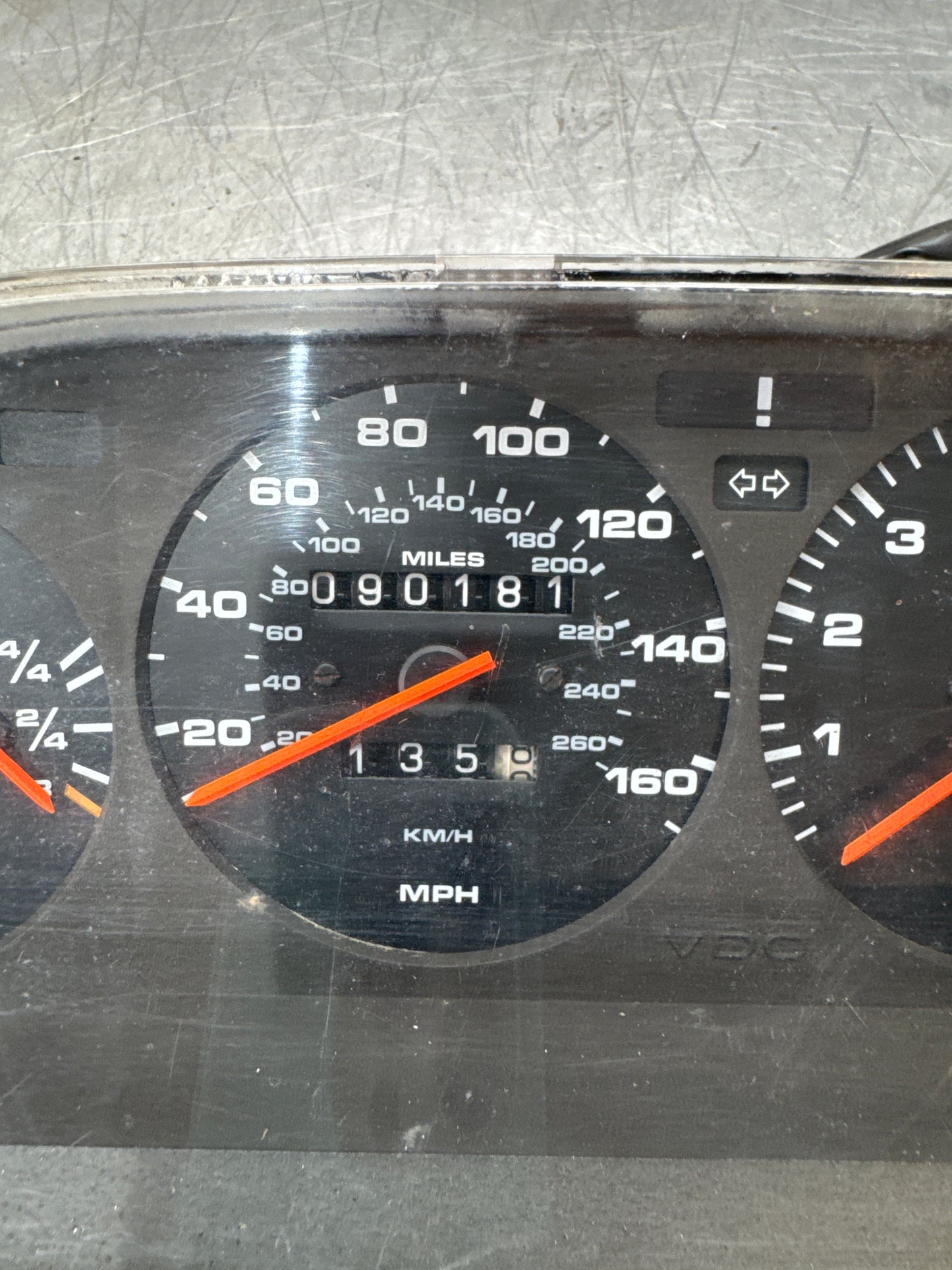 Porsche 944 dash clock binnacle pod speedometer, automatic 94564131107 used 090181miles